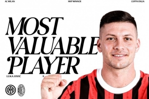 开云服务-梅开二度！约维奇当选德比战米兰队内最佳球员