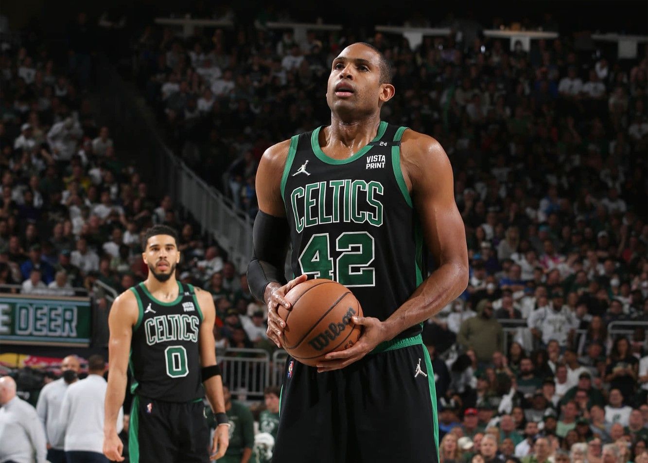 开云服务-美记预测自由球员去向：湖勇争夺梅尔顿，勇士揽下霍福德&amp;amp;库明加？